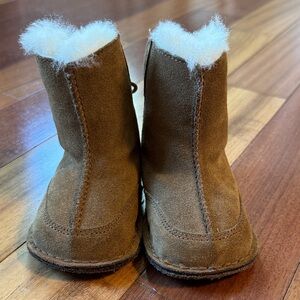 Baby UGG boots size Small